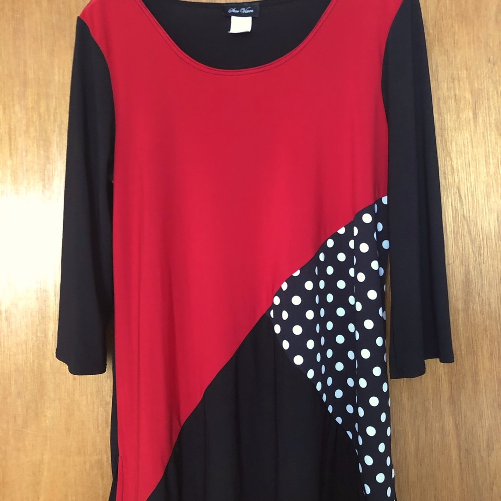 Color block tunic top
